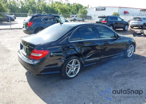 2014 Mercedes-Benz C 300 Luxury 4Matic/Sport 4Matic from USA, damaged, VIN WDDGF8AB3EA922409